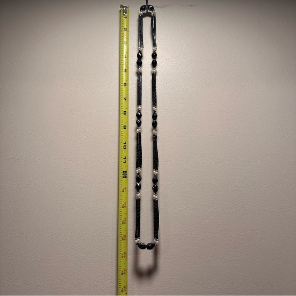 Vintage Twisted Hematite Triple Strand Fresh Water Pearls Long Necklace EUC - Picture 13 of 17